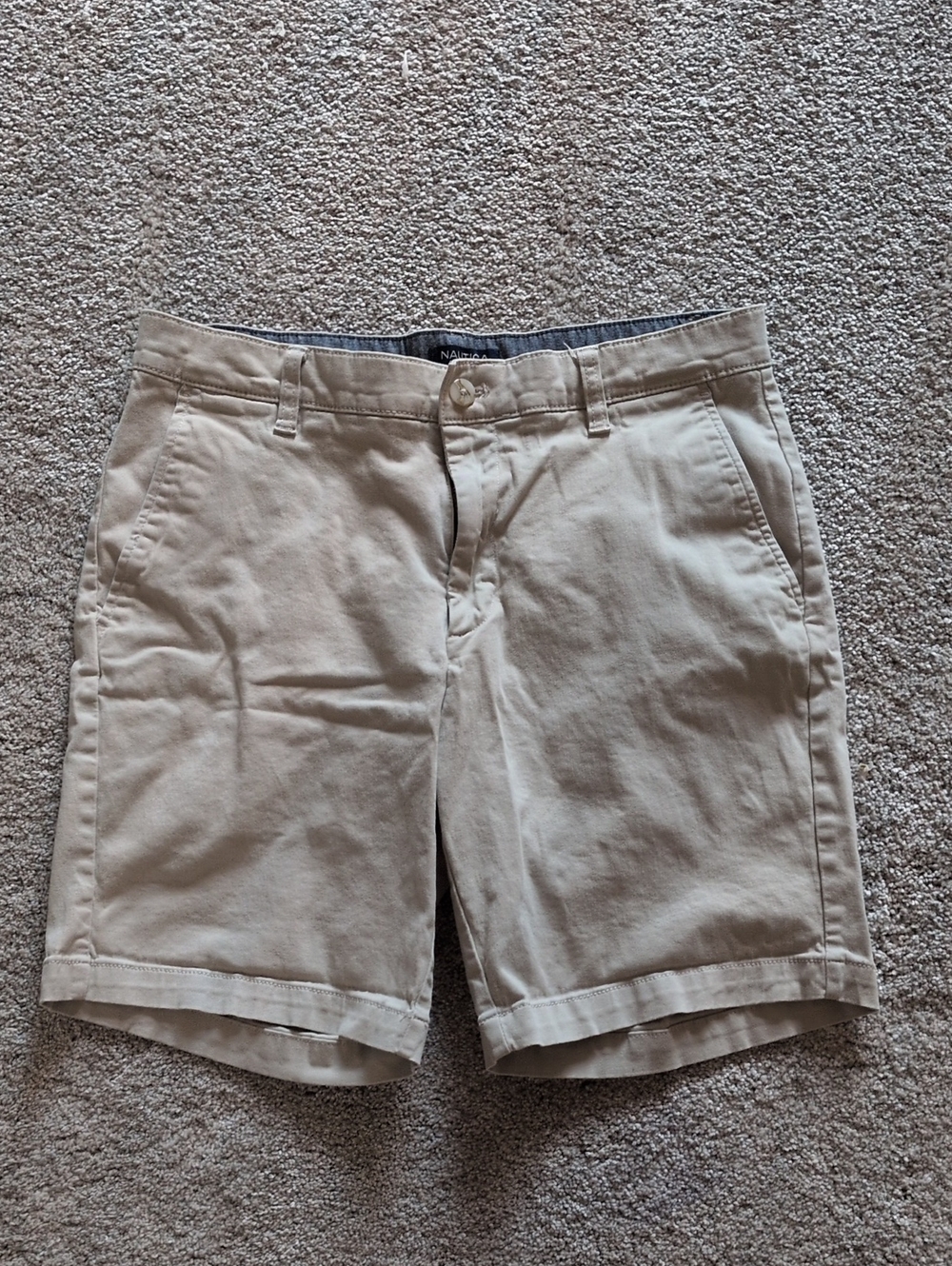 Nautica Classic Fit Khaki Shorts Size 32
